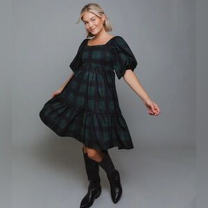 Albion Plaid Dress in Green and Black